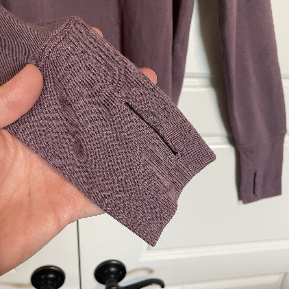 Athleta Purple Long Sleeve Top Thumb Hole Athletic Casual Pullover S - Picture 8 of 10